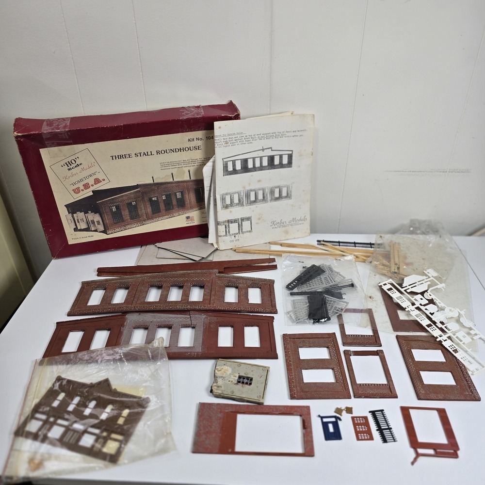 Korber Models HO Scale 3 Stall Roundhouse Kit No 104 PARTS REPAIR Incomplete Set